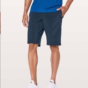 Lululemon T.H.E. Short Linerless 11"
Nautical Navy